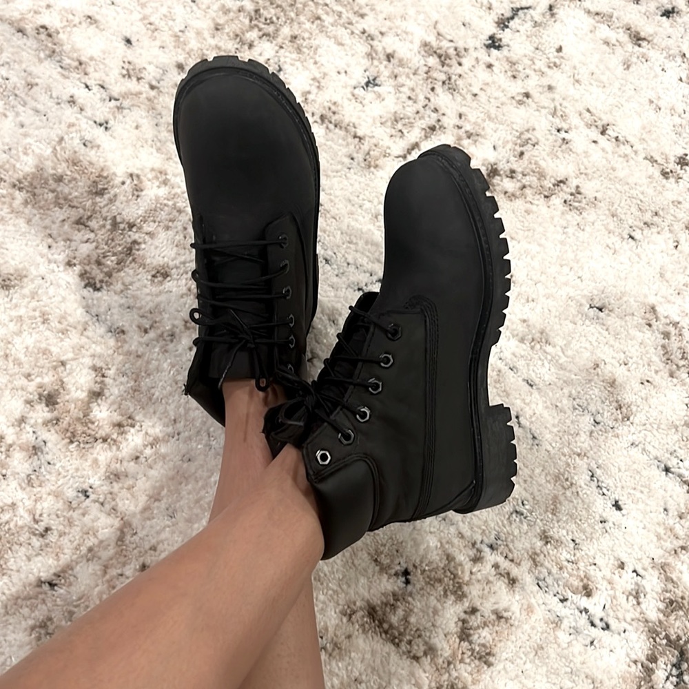Timberland Black Nubuck Boots